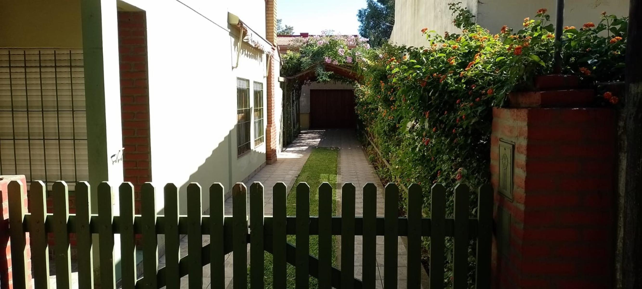 DOS CASAS SOBRE MISMO LOTE — foto 15