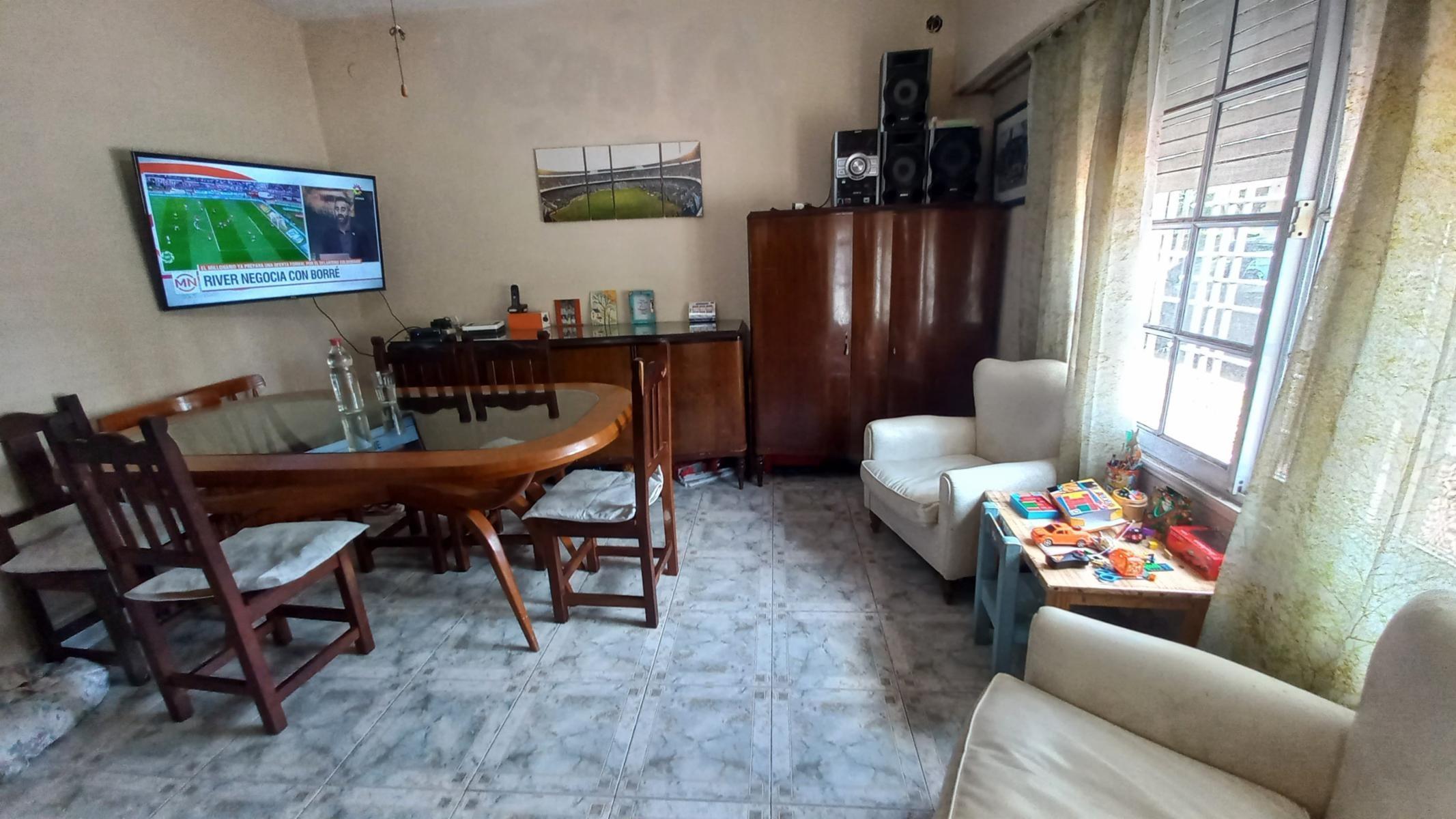 VENTA CASA SOBRE LOTE PROPIO, LANUS ESTE NUEVO PRECIO USS 70 MIL — foto 4