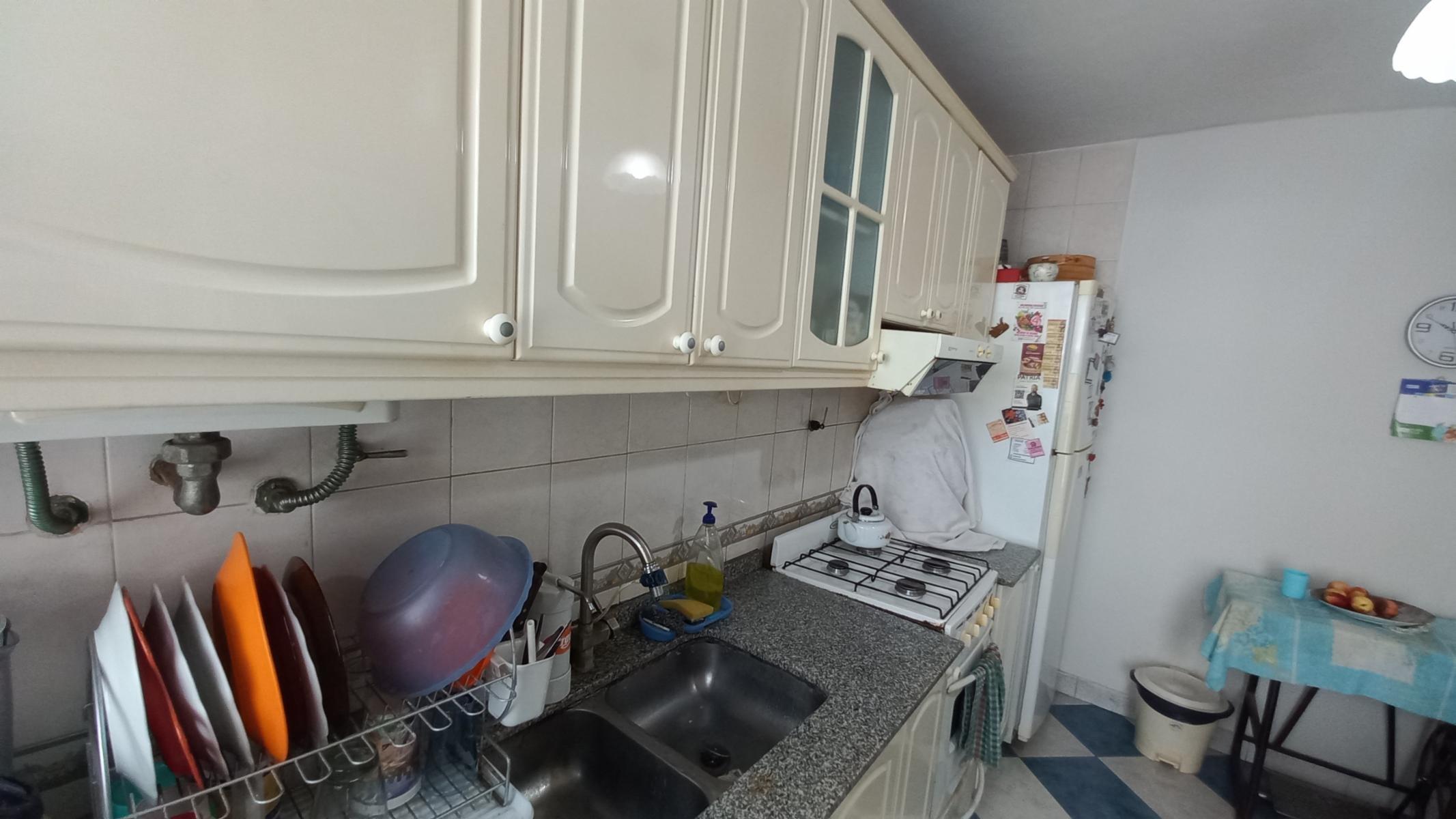 VENTA CASA SOBRE LOTE PROPIO, LANUS ESTE NUEVO PRECIO USS 70 MIL — foto 9