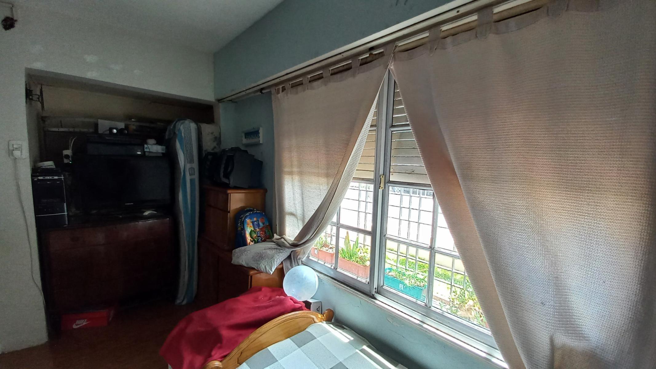 VENTA CASA SOBRE LOTE PROPIO, LANUS ESTE NUEVO PRECIO USS 70 MIL — foto 13