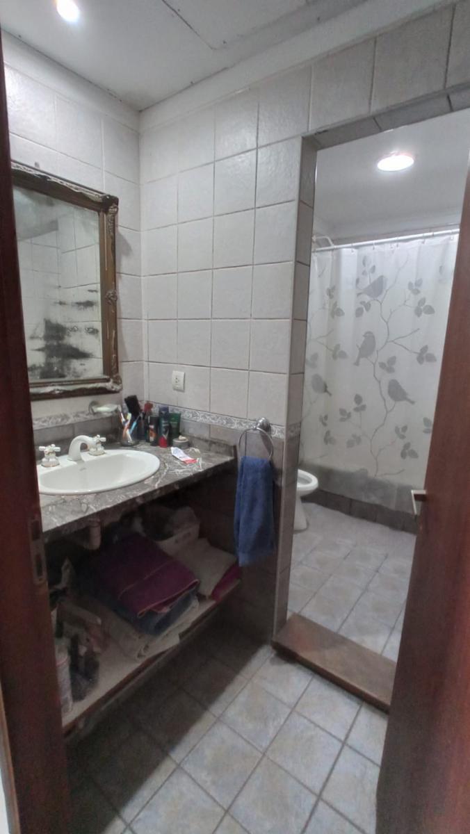 LOCAL COMERCIAL EN ESQUINA SOBRE AVENIDA CON VIVIENDA EN PLANTA ALTA, SUBDIVIDIO BAJO PH — foto 10