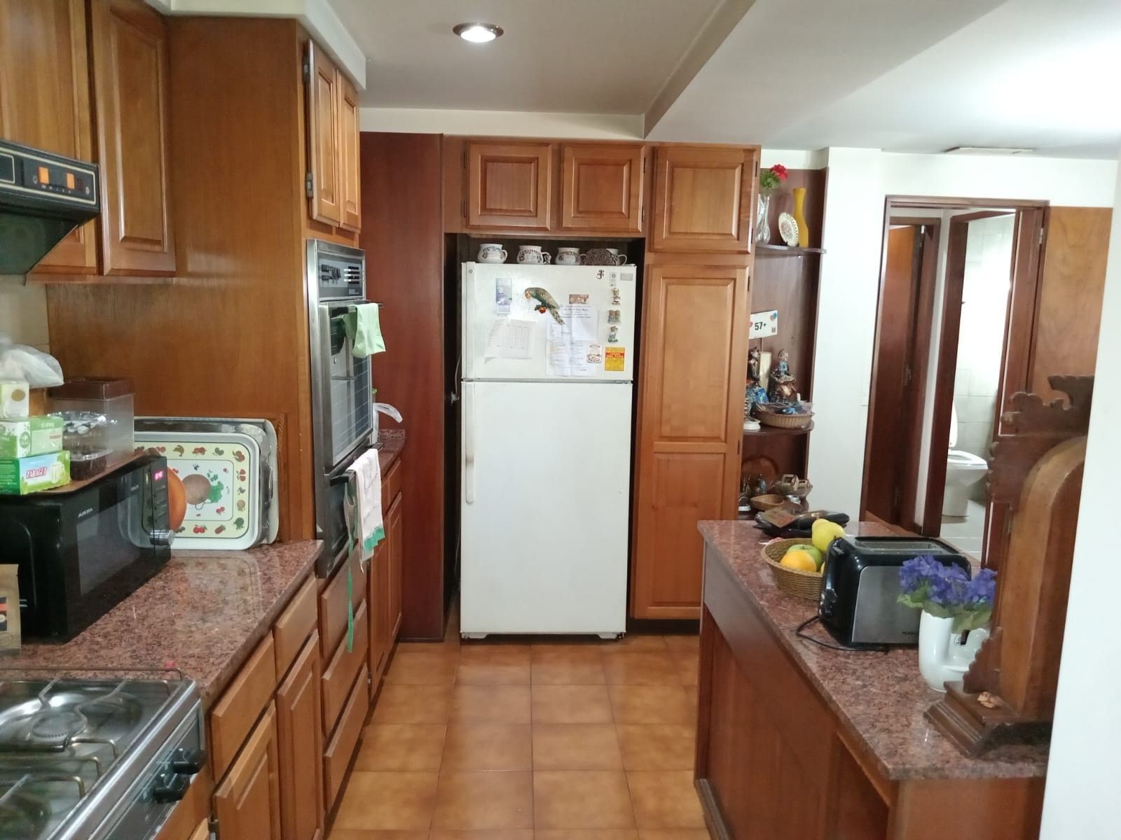 CHALET DE 5 AMB. LOTE DE 8,66x48. COCHERA CUB. P/4 AUTOS. FONDOLIBRECONPISCINA. EN VENTA, BANFIELD O. — foto 13