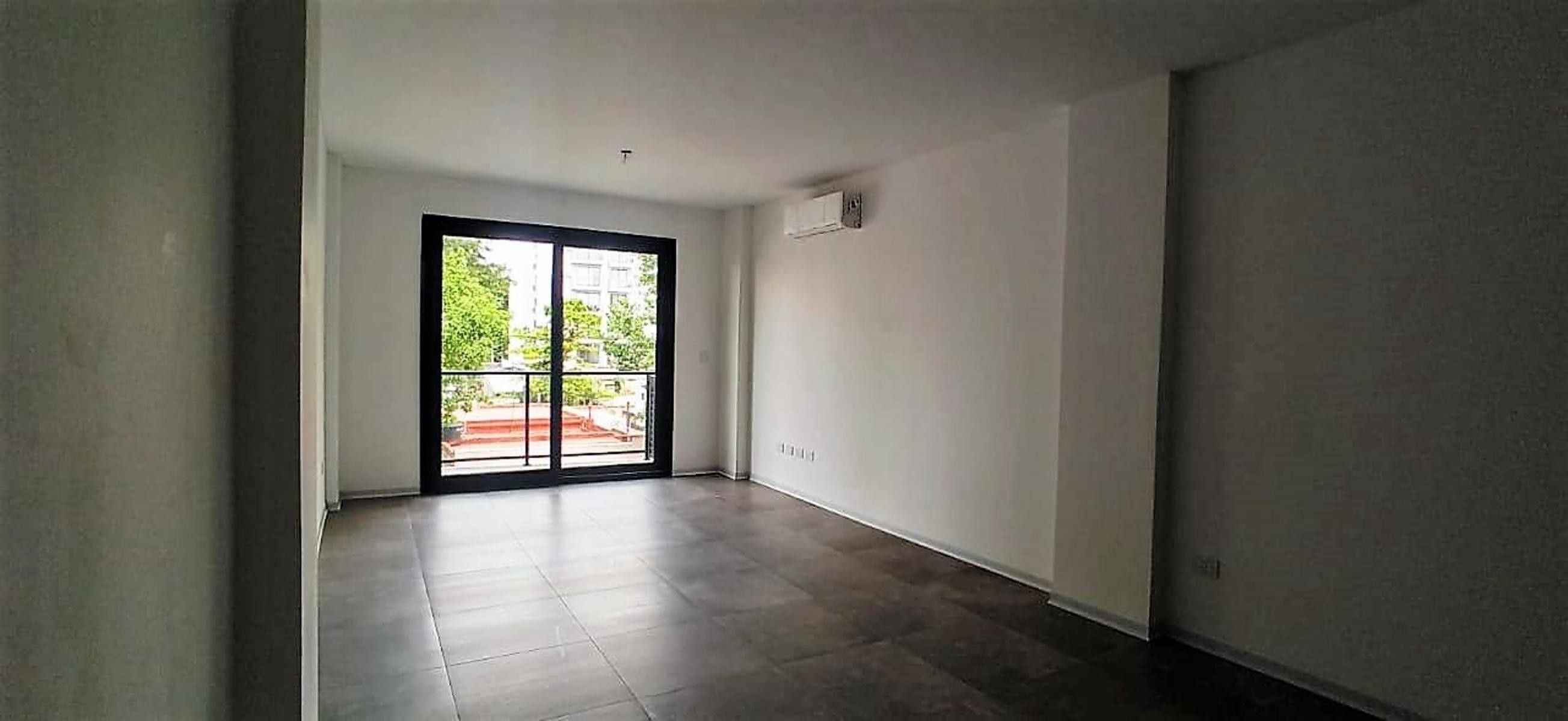 1 AMB. DIVISIBLE EN VENTA, ESCALADITA. EDIFICIO CON SUM,PISCINA,SOLARIUMY LAUNDRY. APTO CREDITO. — foto 3