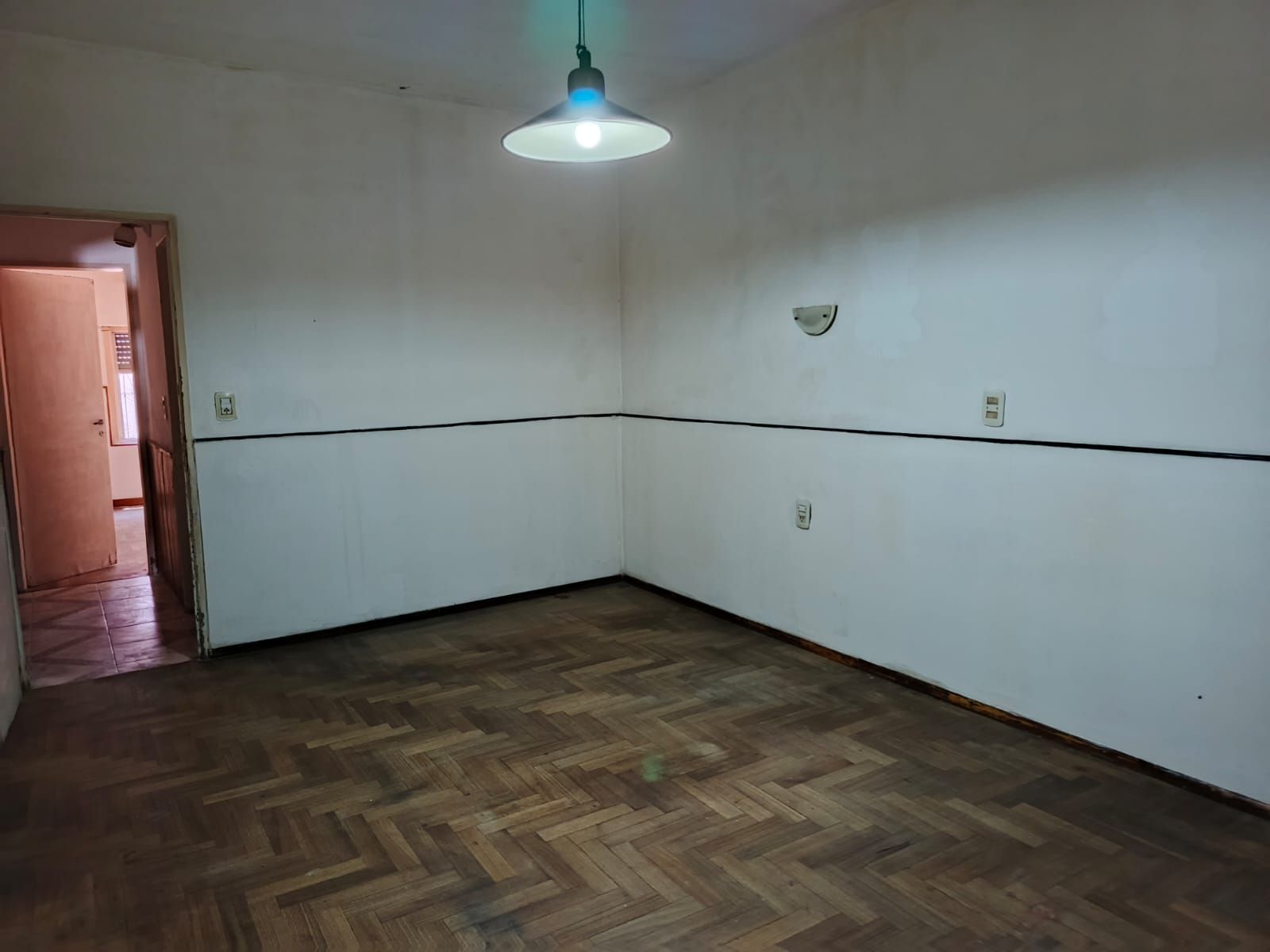 CASA 5 AMBIENTES EN 2 PLANTAS CON 2 COCHERAS Y PATIO NUEVO PRECIO USS 90 MIL — foto 10