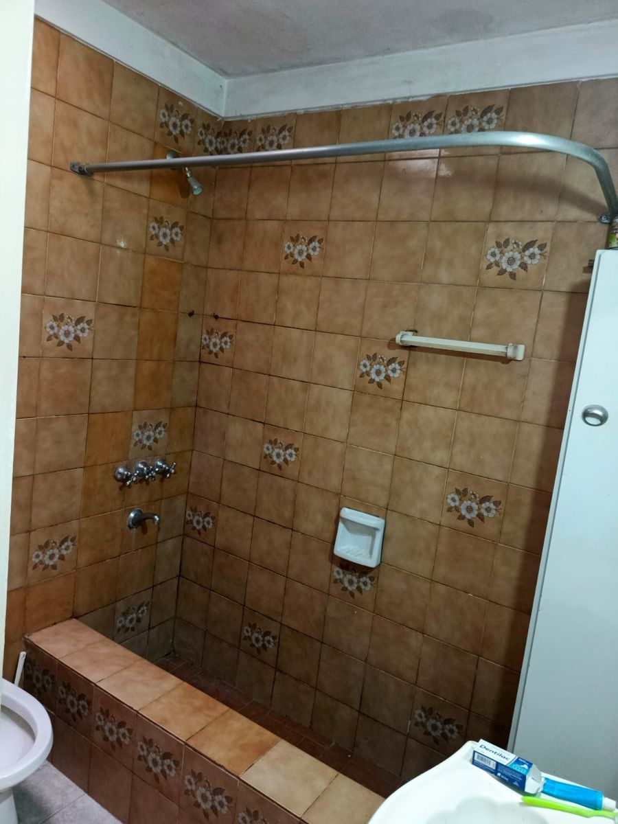 CASA 5 AMBIENTES EN 2 PLANTAS CON 2 COCHERAS Y PATIO NUEVO PRECIO USS 90 MIL — foto 15