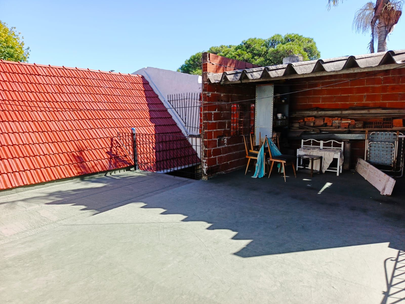 Casa Chalet impecable 3 ambientes Apro Credito - 29