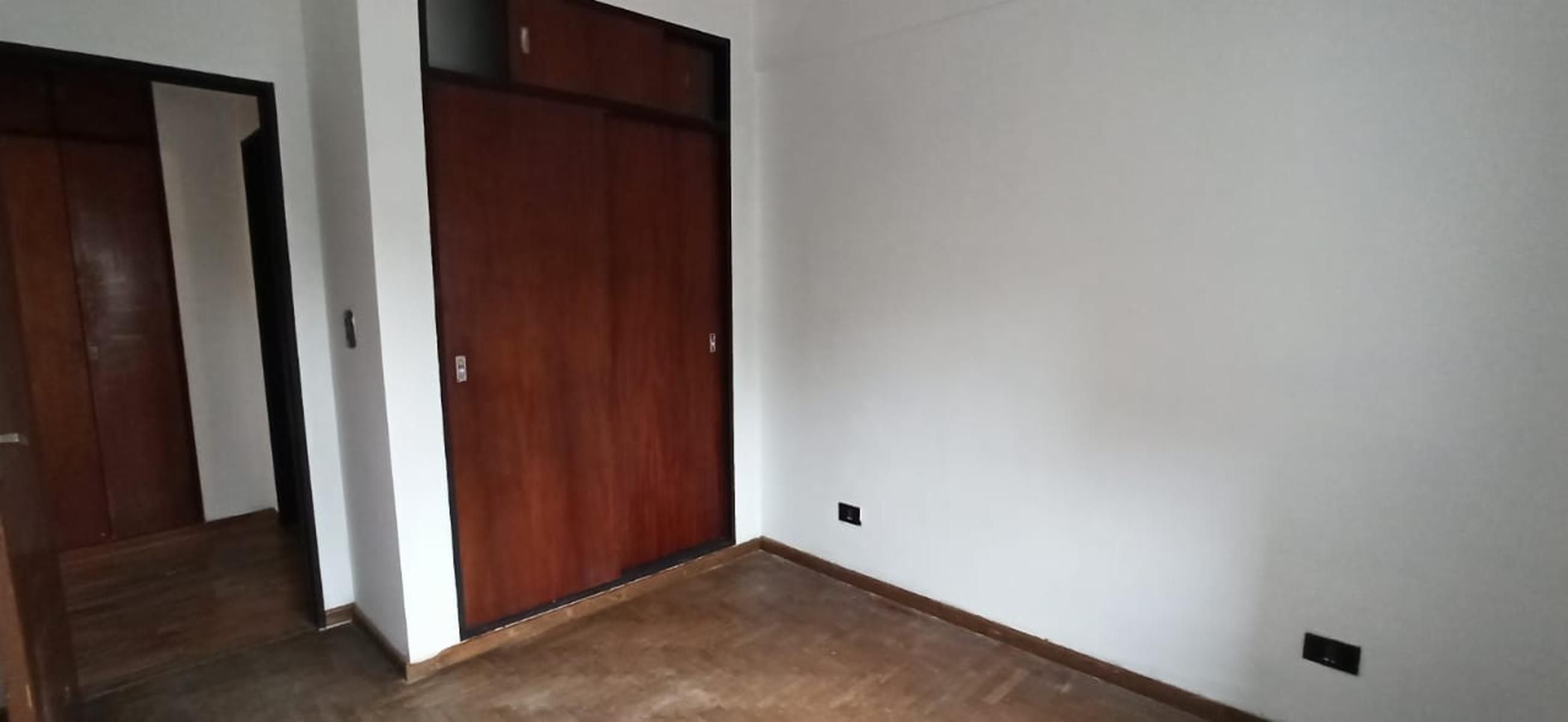 DPTO. 2 AMB. En venta, Lanusita. LANUS CENTRO. APTO CREDITO Y USO PROFESIONAL - 4