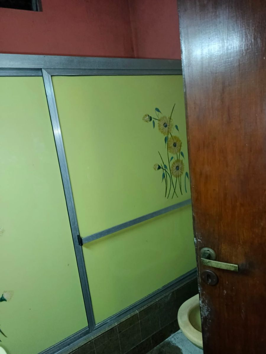 CASA 3 AMBIENTES COCHERA LOTE 10 X 28 - 9
