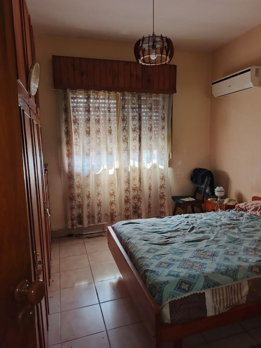 CASA 3 AMBIENTES COCHERA LOTE 10 X 28 - 10