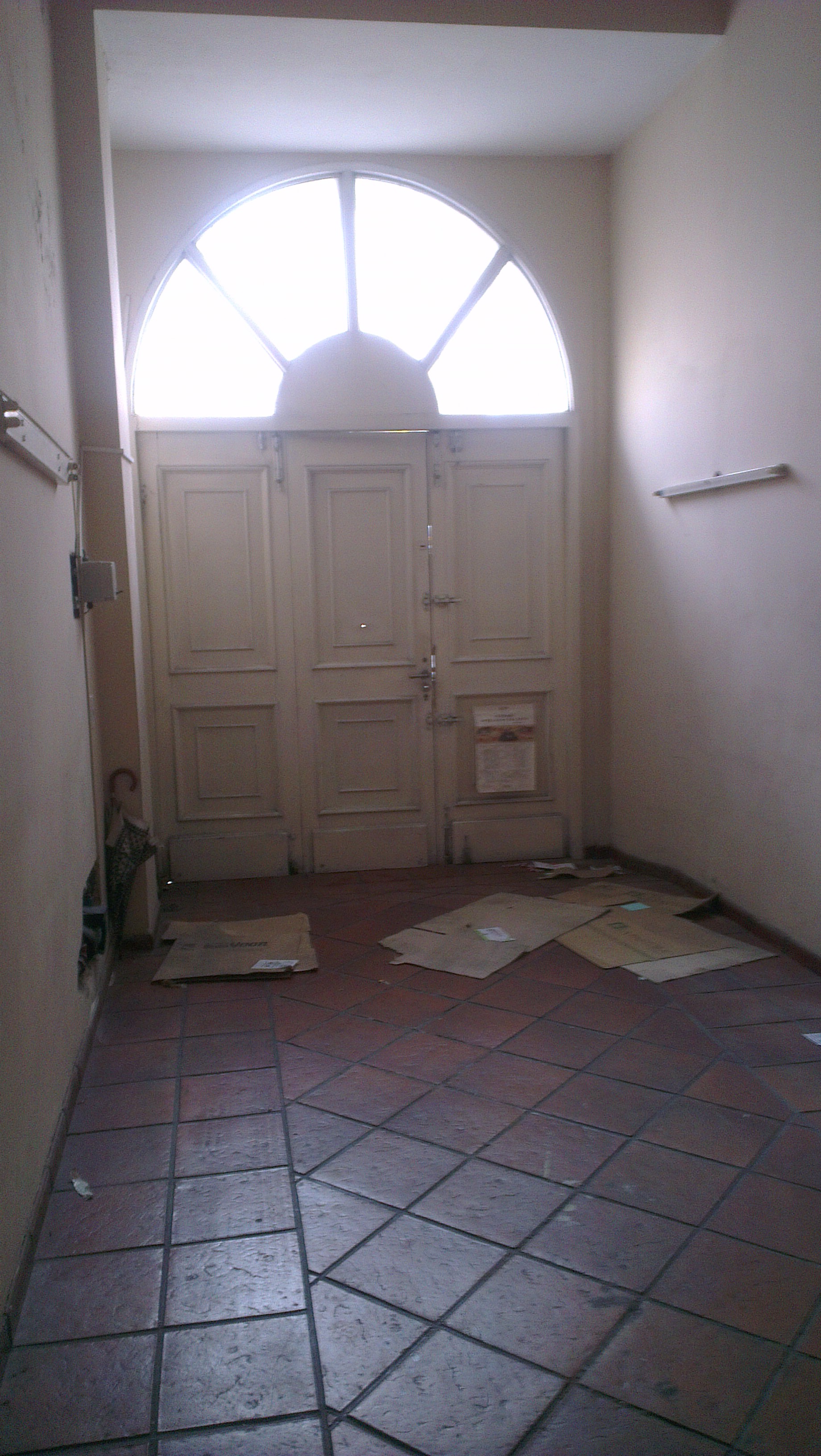 EXCELENTE PROPIEDAD EN FLORESTA 5 AMBIENTES CON DEPENDENCIA AV DIRECTORIO 3579 — foto 2