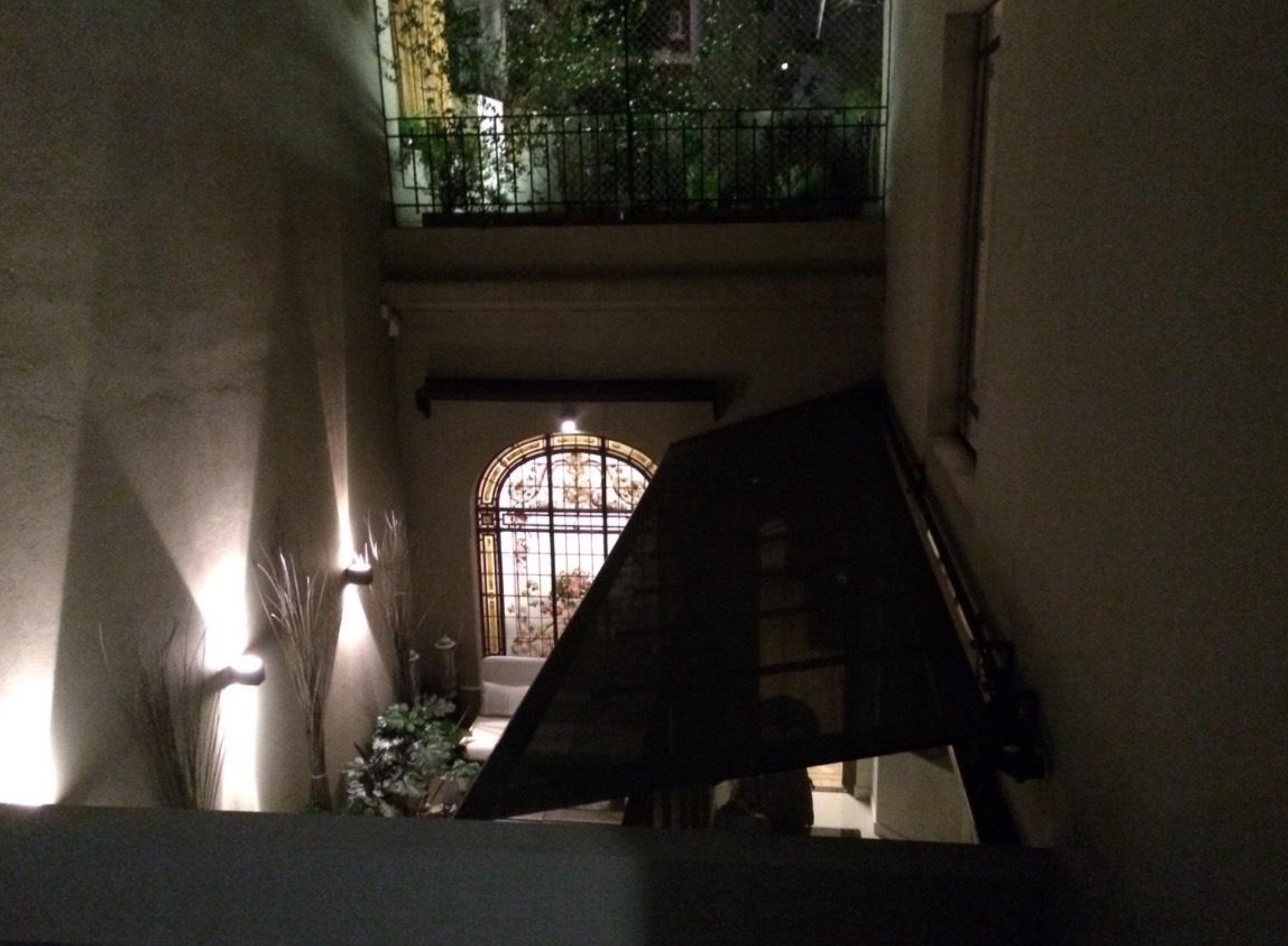 Departamento 5 Ambientes amueblado / Petit Hotel /PH - 18