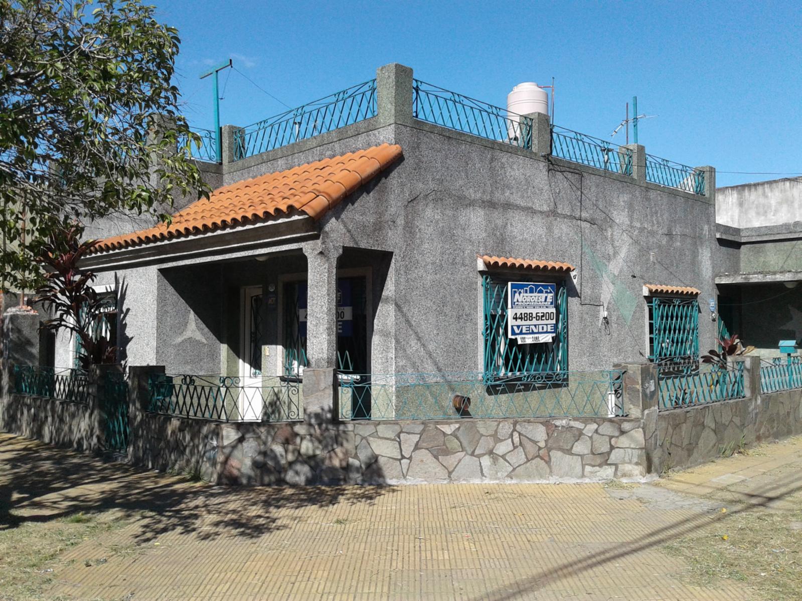 CASA EN LOTE PROPIO DE 3 AMBIENTES — foto 8