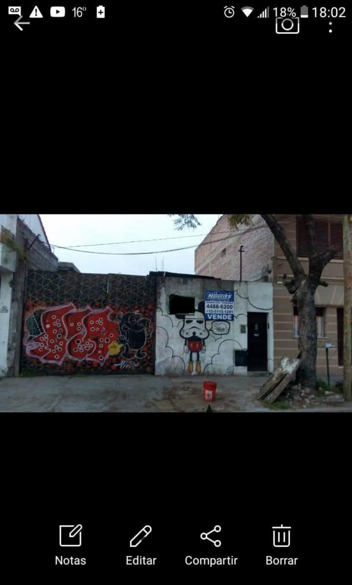 Lote de 8,66 X37 con vivienda de 4 amb. - 1