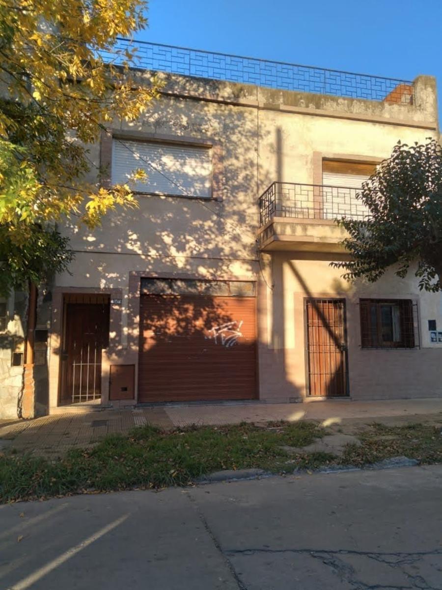 Departamento o talller contrafrente, muy qamplio