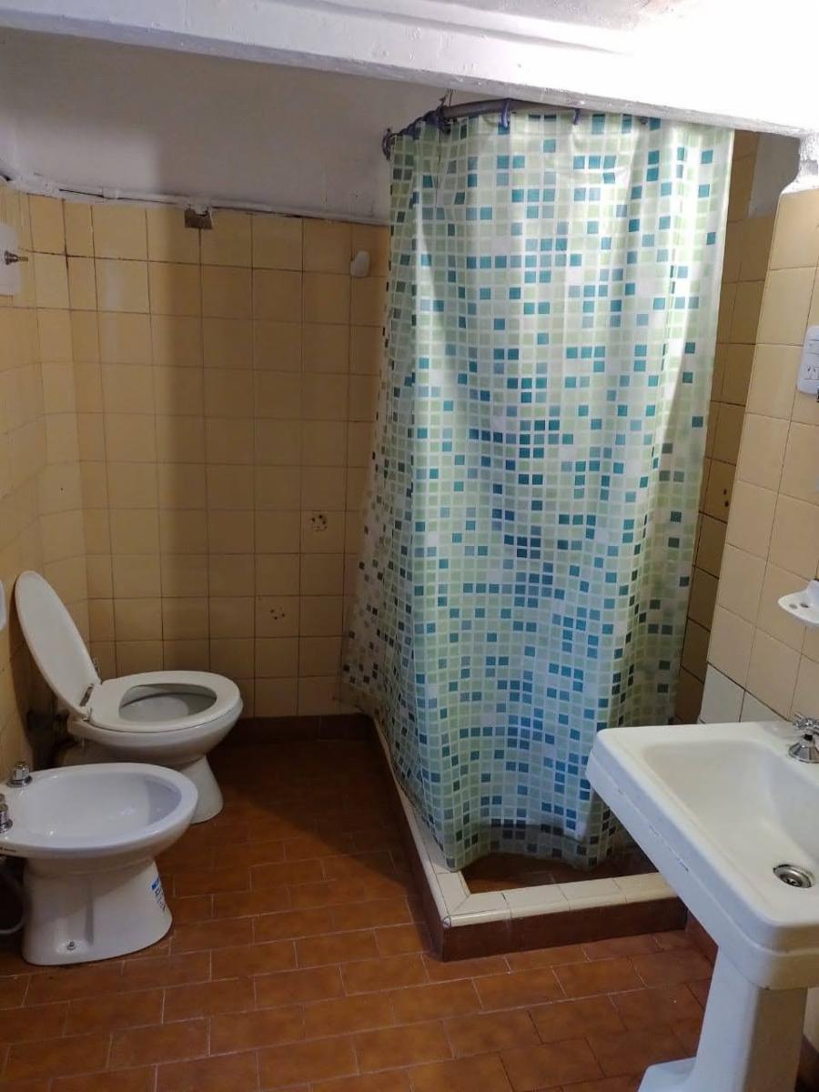 &ampgtDEPARTAMENTO DE 3 AMBIENTES TIPO CASA A MTS GRAL. PAZ , CON PATIO. , — foto 2