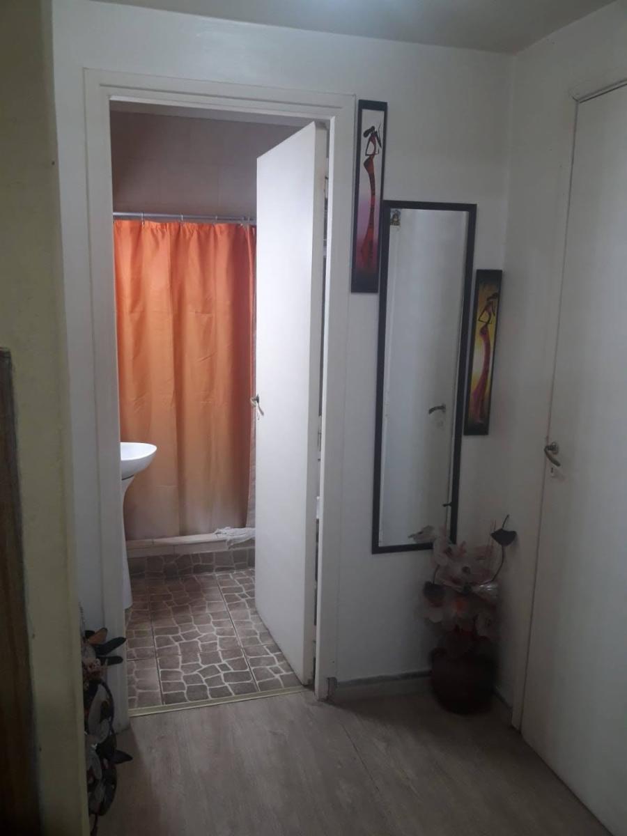 Casa de 3 ambientes, al frente Jardin ,patio y terraza, — foto 3