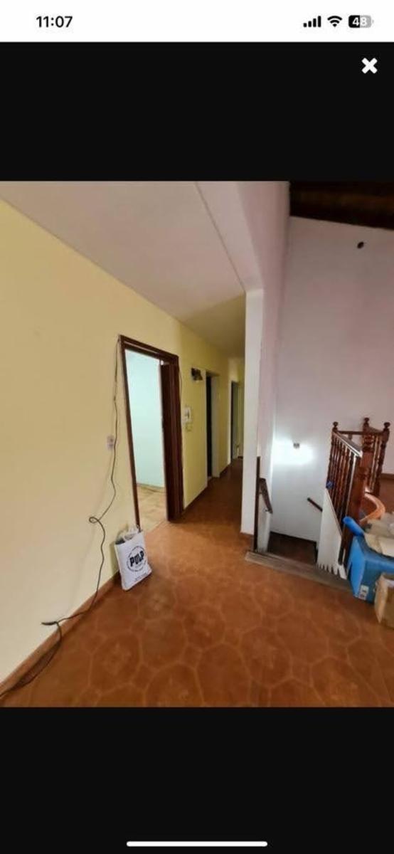 Casa ideal dos familias en lote propio, con fondo libre. Muy buensa — foto 2