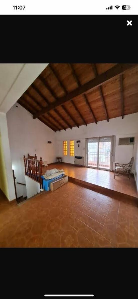 Casa ideal dos familias en lote propio, con fondo libre. Muy buensa — foto 3