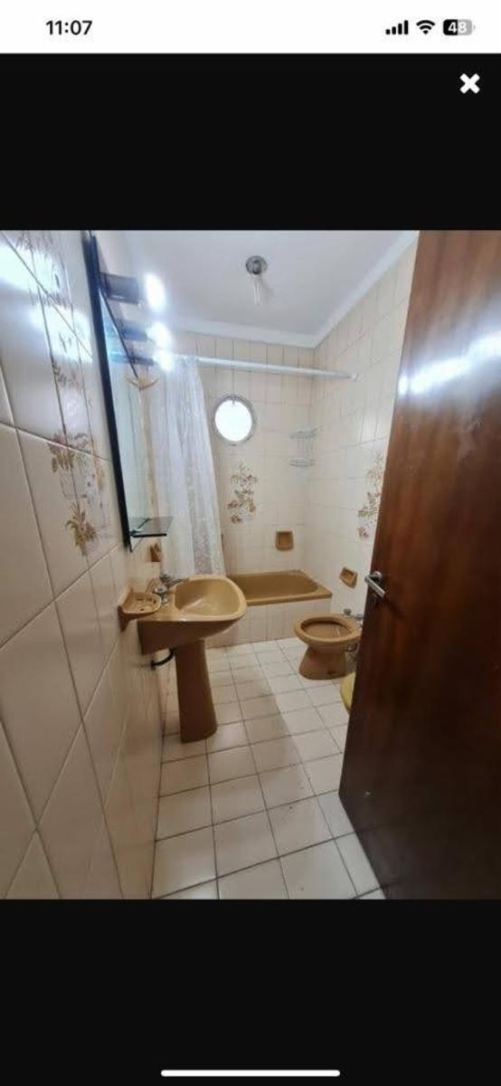 Casa ideal dos familias en lote propio, con fondo libre. Muy buensa — foto 15