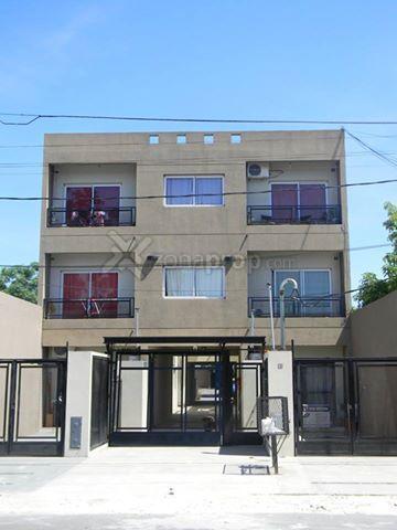 Venta Departamento en Paso del Rey Sur - Floresta 100