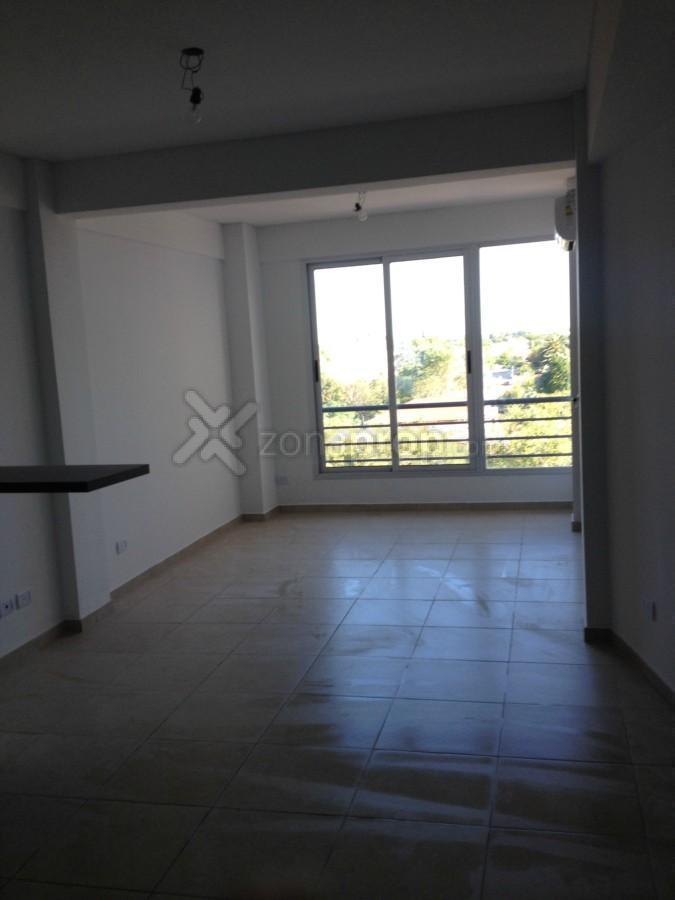 Venta de Departamento en PH, Moreno Centro, Piovano 3100 — foto 3