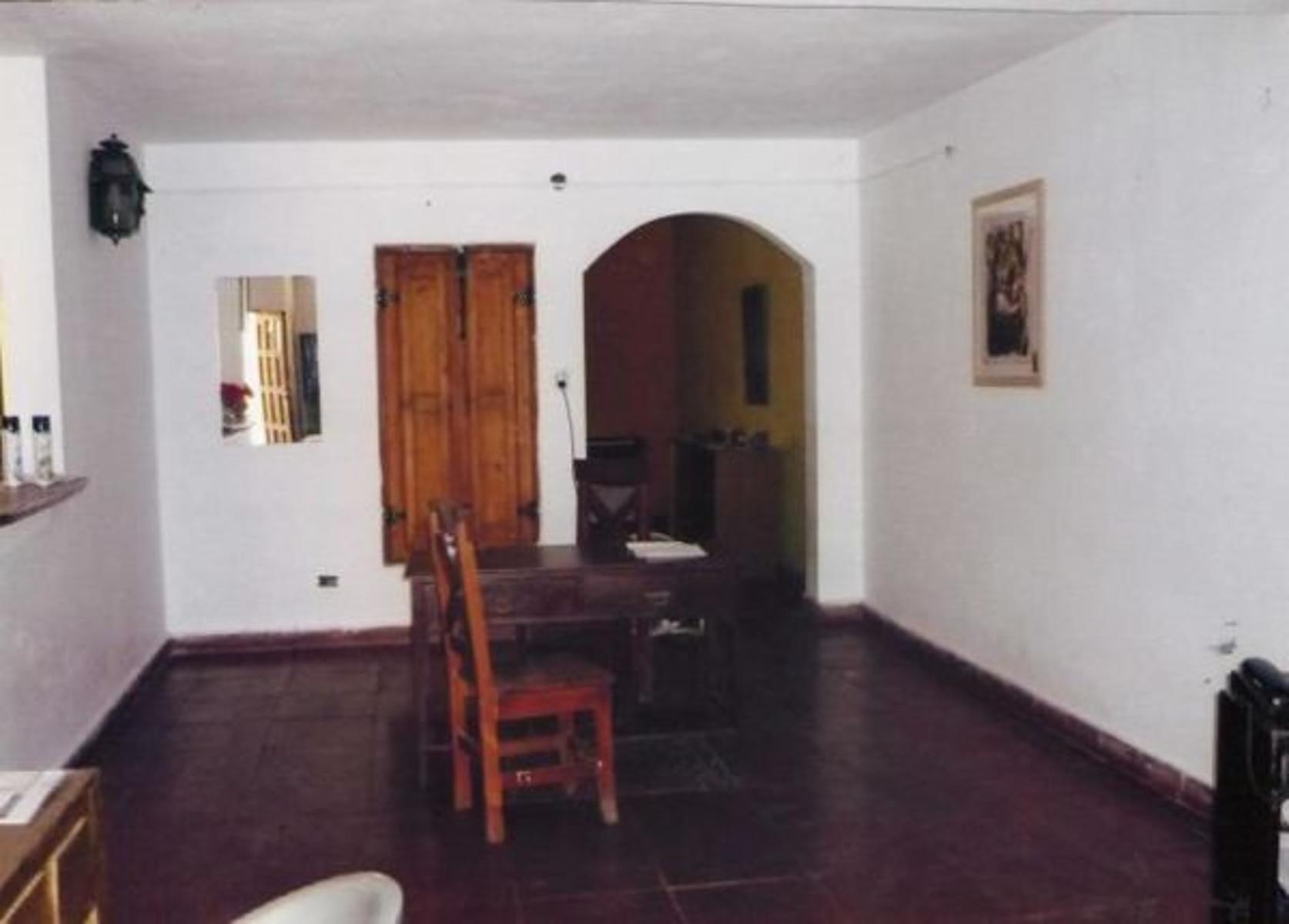 Casa en Venta en General Las Heras, Interior Buenos Aires - 3