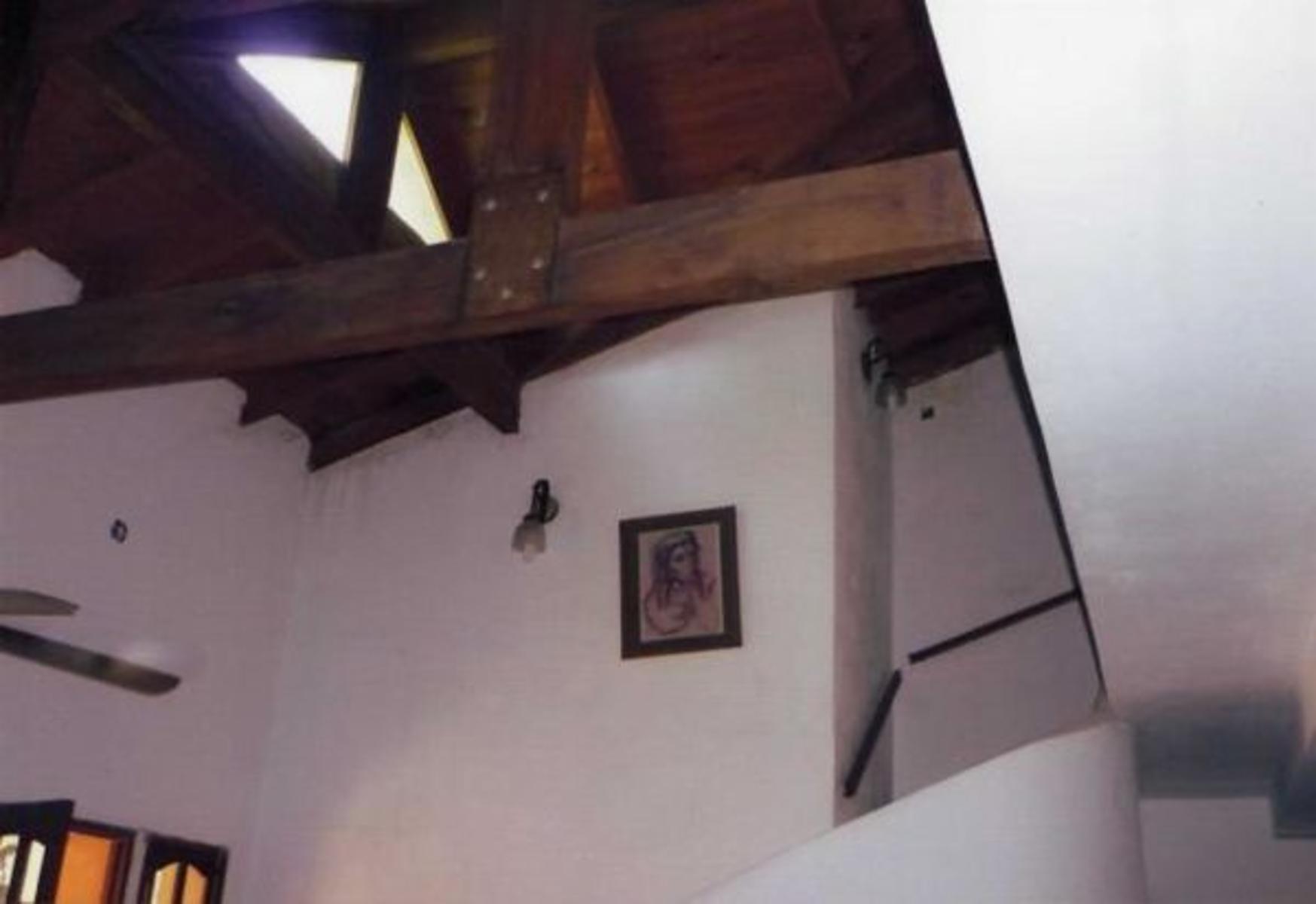 Casa en Venta en General Las Heras, Interior Buenos Aires - 10
