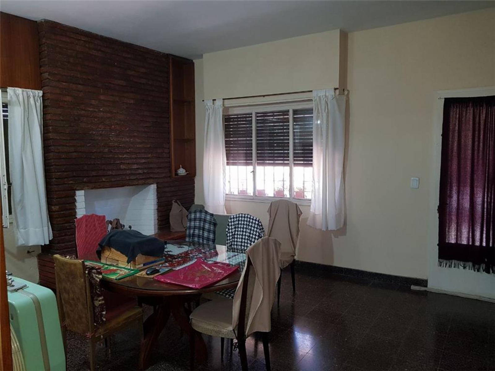 Venta de Chalet Zona La Quebrada, sobre Dastugue 2400. — foto 6
