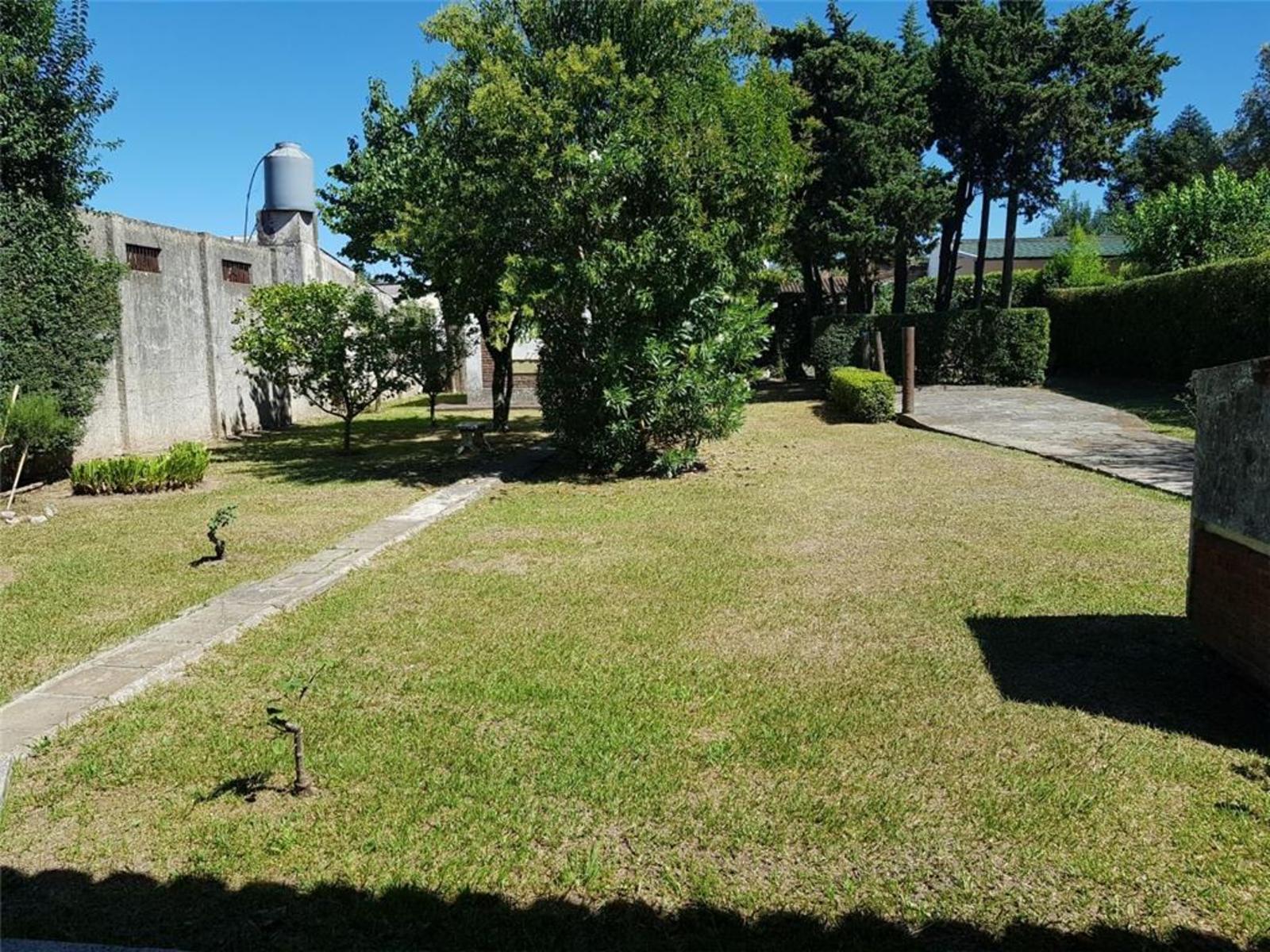 Venta de Chalet Zona La Quebrada, sobre Dastugue 2400. — foto 11