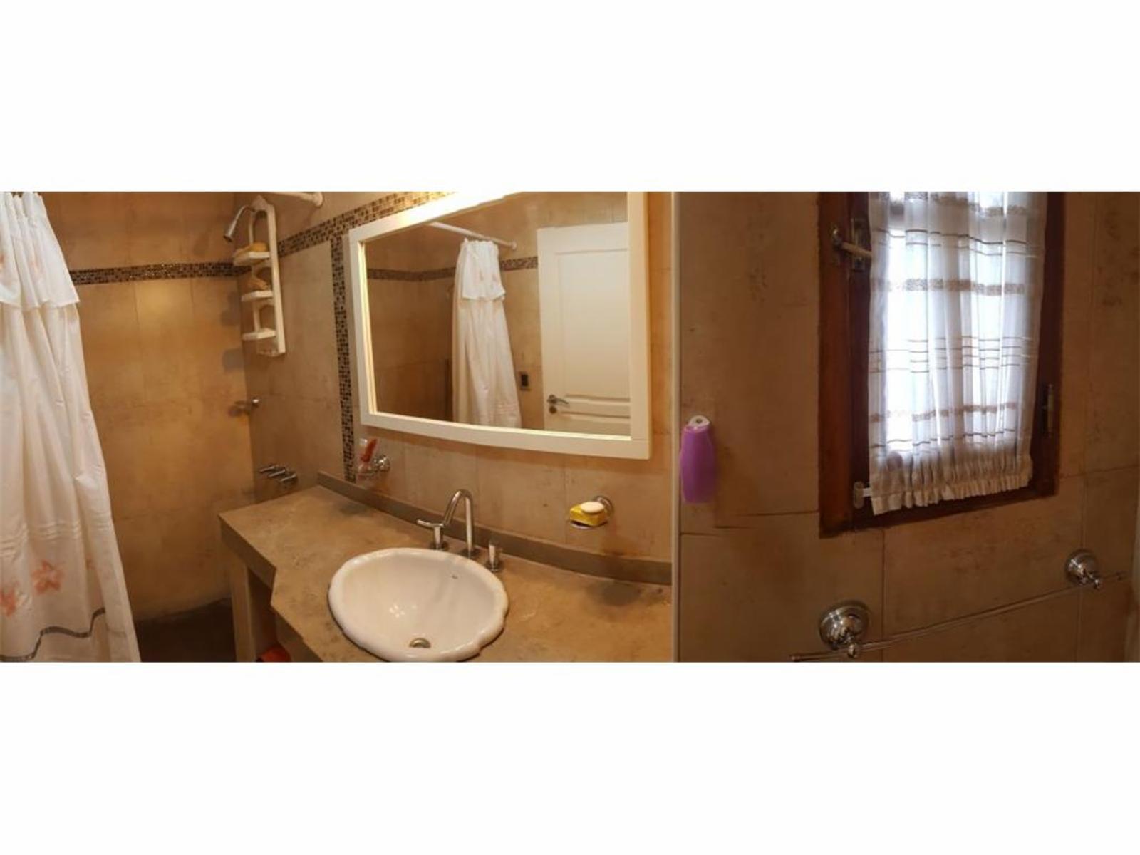 Venta de Casa Apta Crédito en S. A. de Padua, calle Btme. Mitre — foto 3