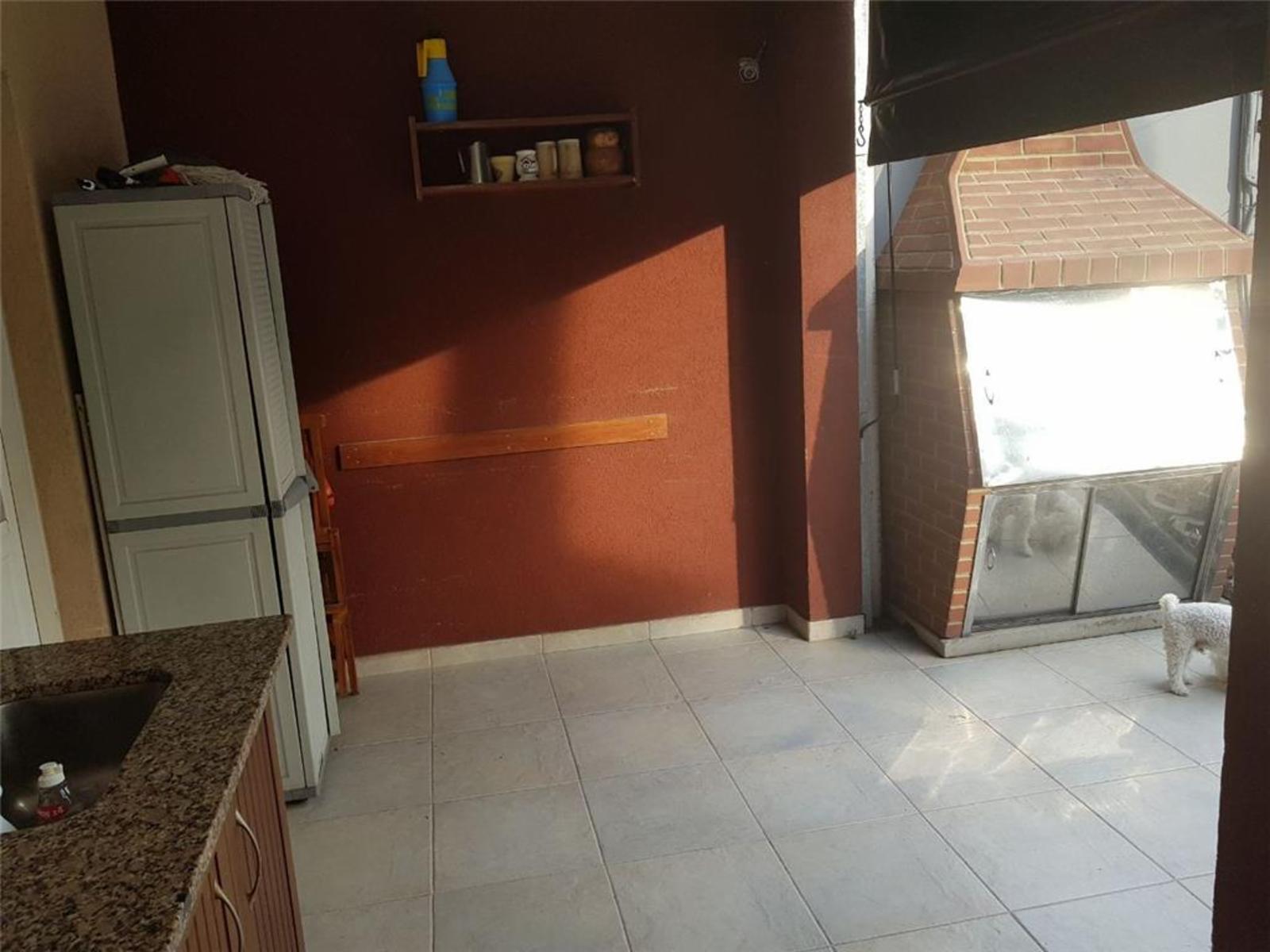 Venta de Casa Apta Crédito en S. A. de Padua, calle Btme. Mitre — foto 10