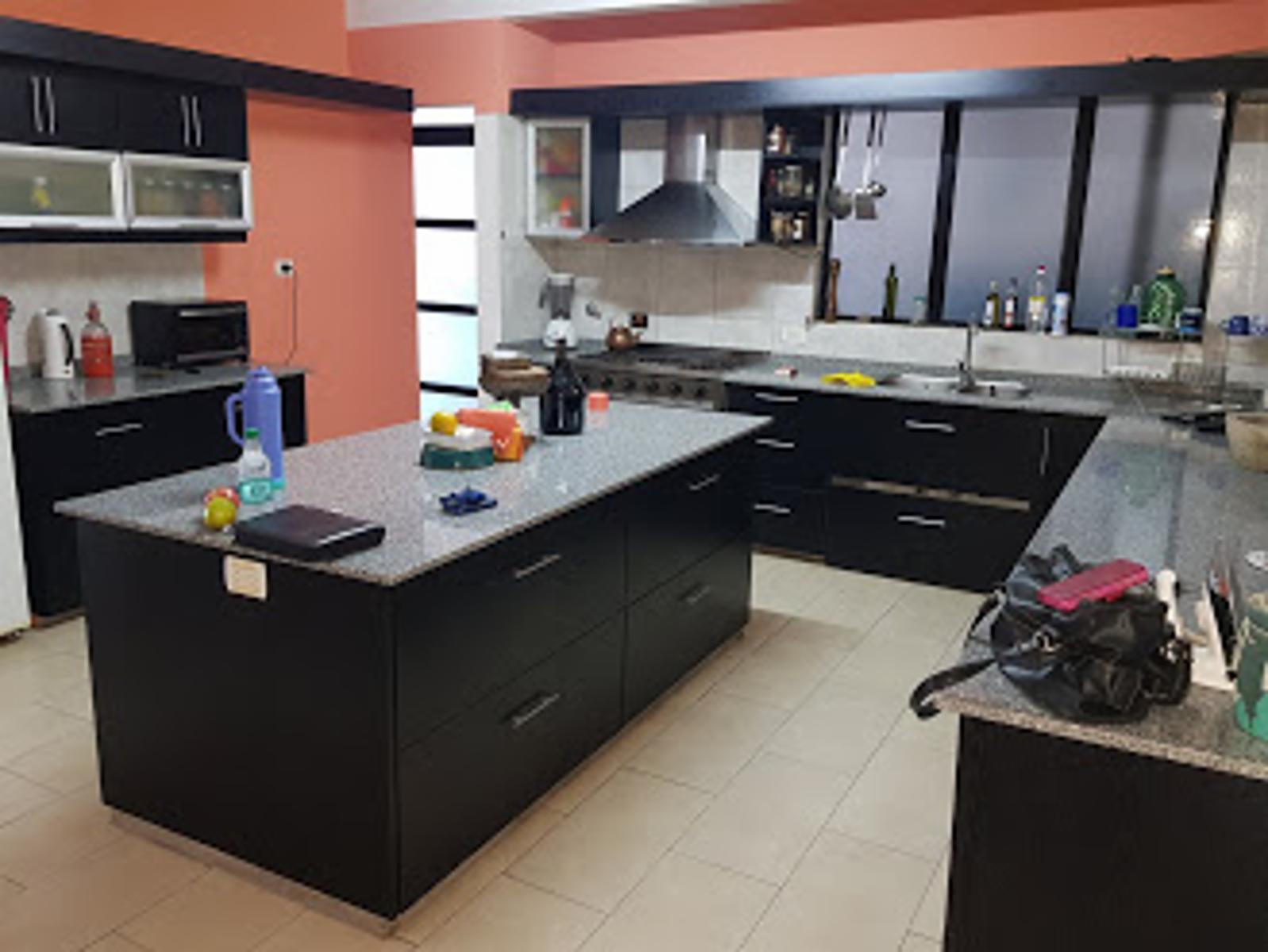 Importante Casa en Venta en Paso del Rey, Calle Claudio Maria Yoly — foto 6