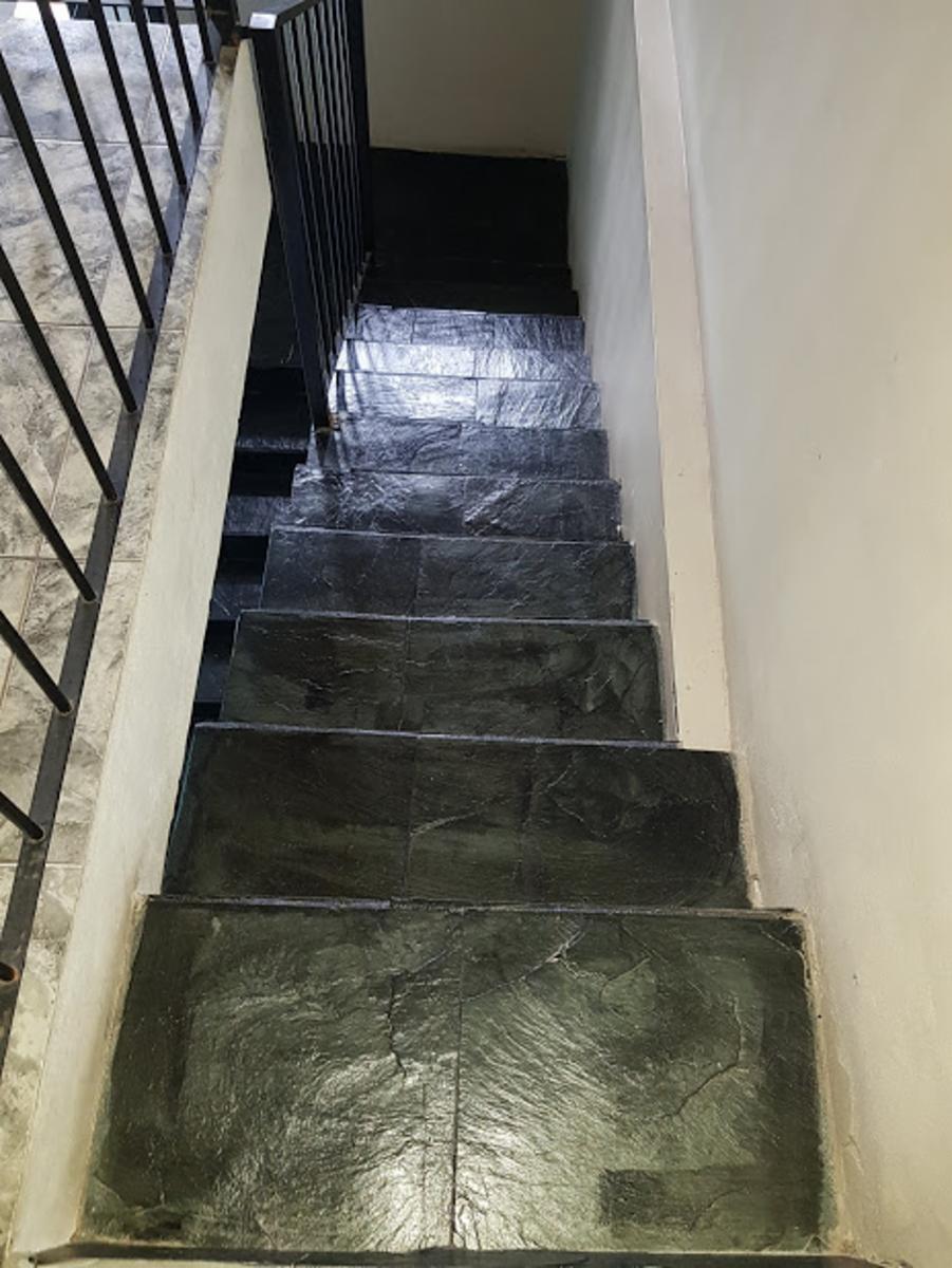 Importante Casa en Venta en Paso del Rey, Calle Claudio Maria Yoly — foto 11