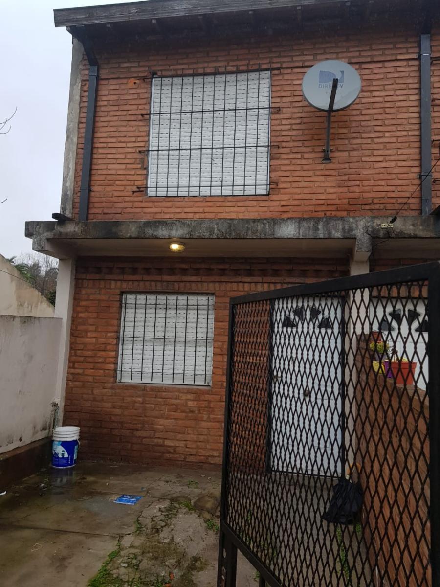 Duplex en Venta Merlo Sur, Financia Hasta 40, Apto Crédito, Calle Catamarca — foto 2