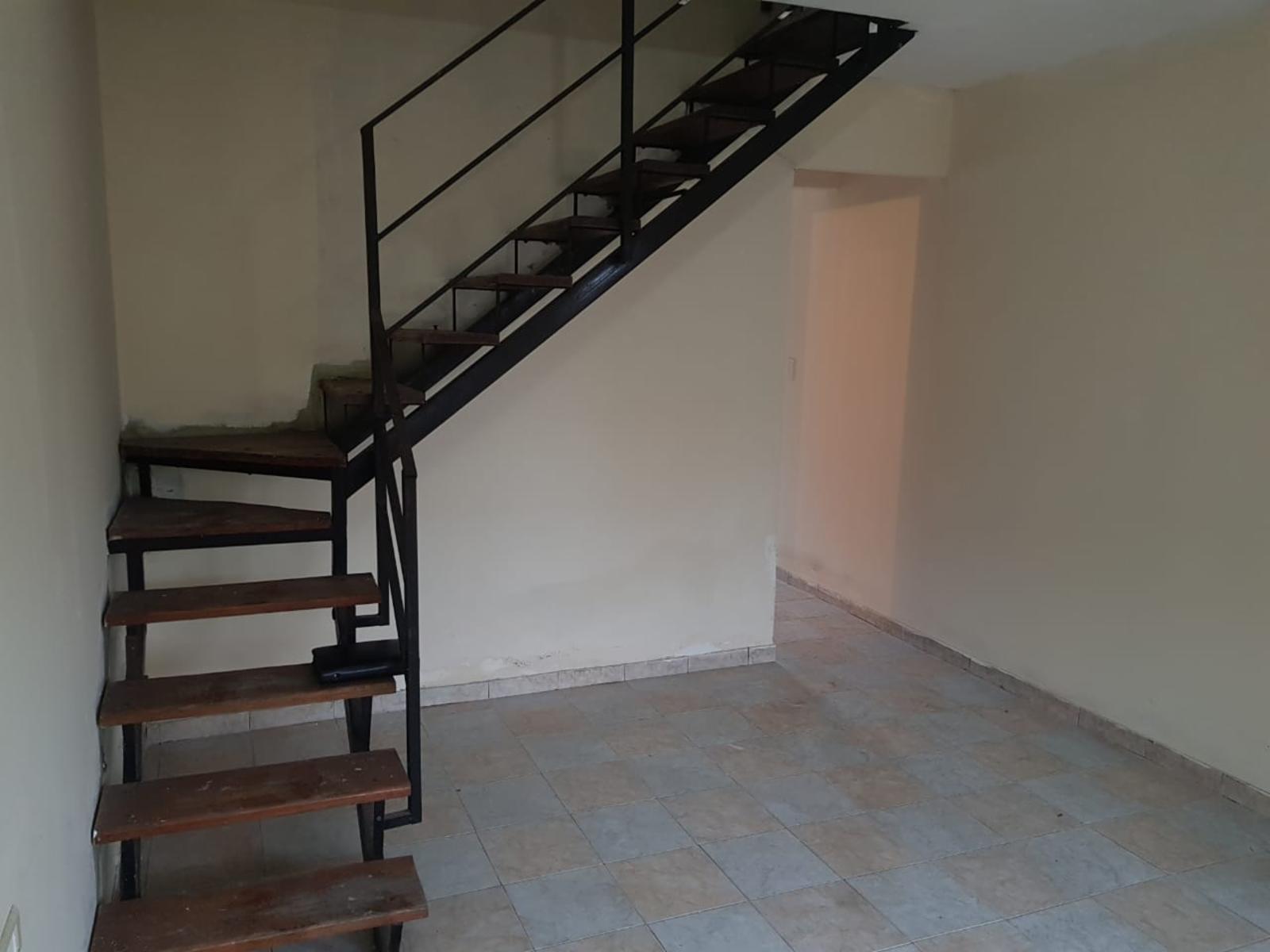 Duplex en Venta Merlo Sur, Financia Hasta 40, Apto Crédito, Calle Catamarca — foto 3