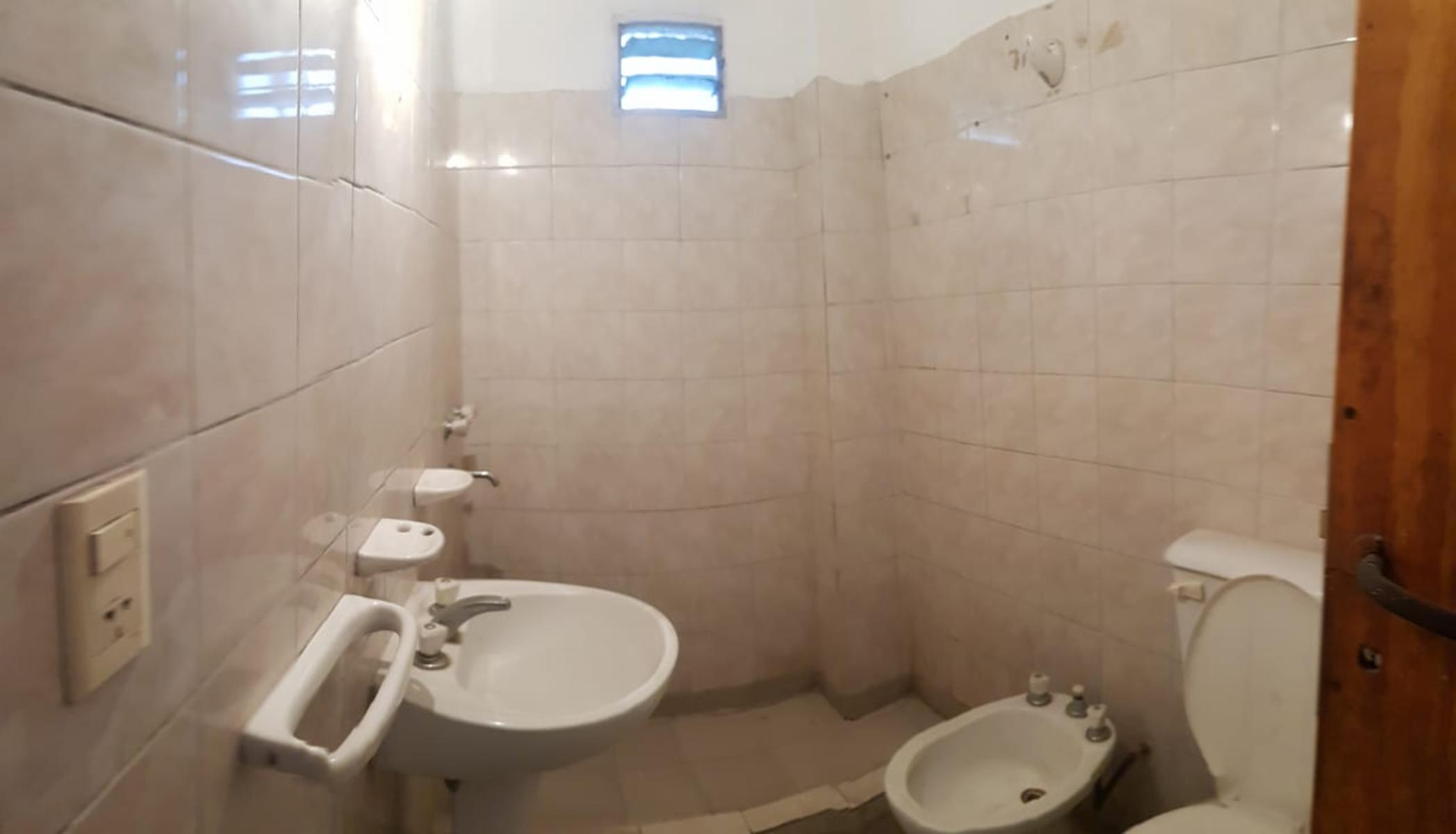 Duplex en Venta Merlo Sur, Financia Hasta 40, Apto Crédito, Calle Catamarca — foto 6