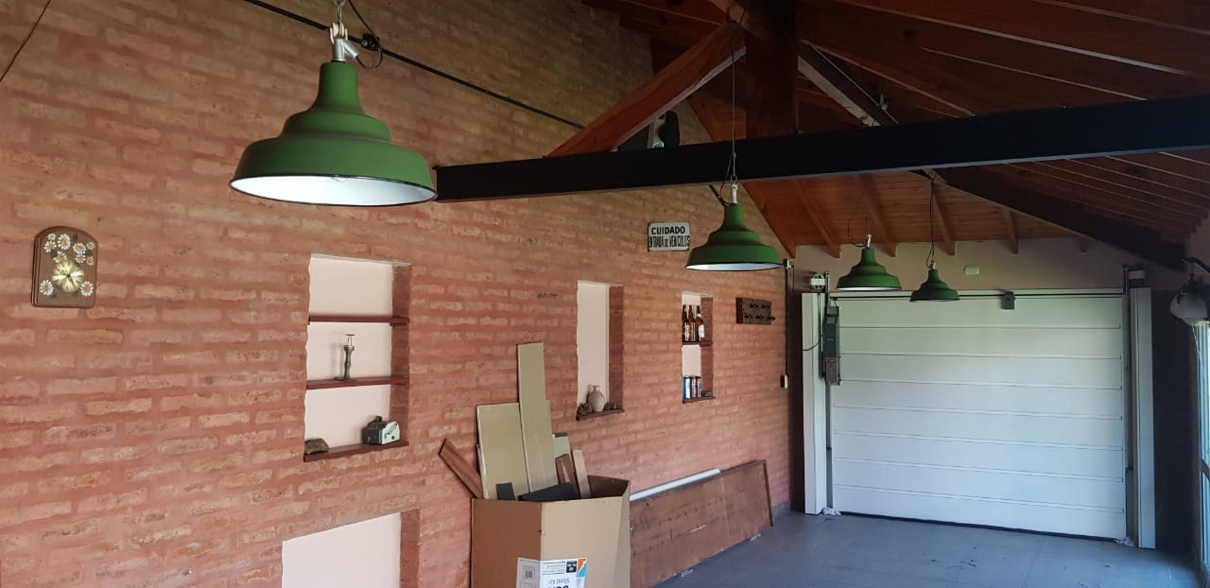 Venta de Espectacular Casa en Paso del Rey Centro, Calle Cjal. Lettieri — foto 2