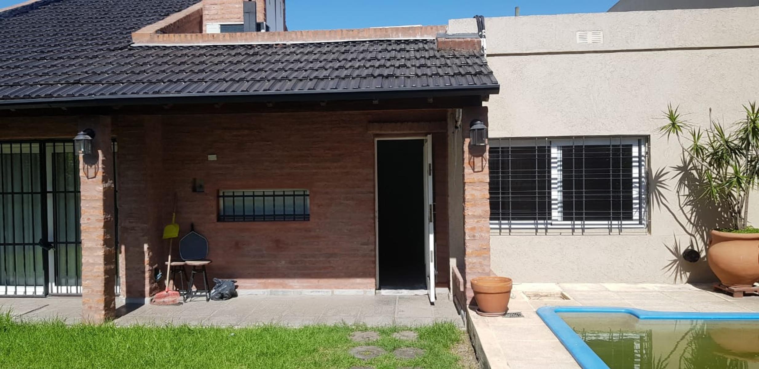 Venta de Espectacular Casa en Paso del Rey Centro, Calle Cjal. Lettieri — foto 7