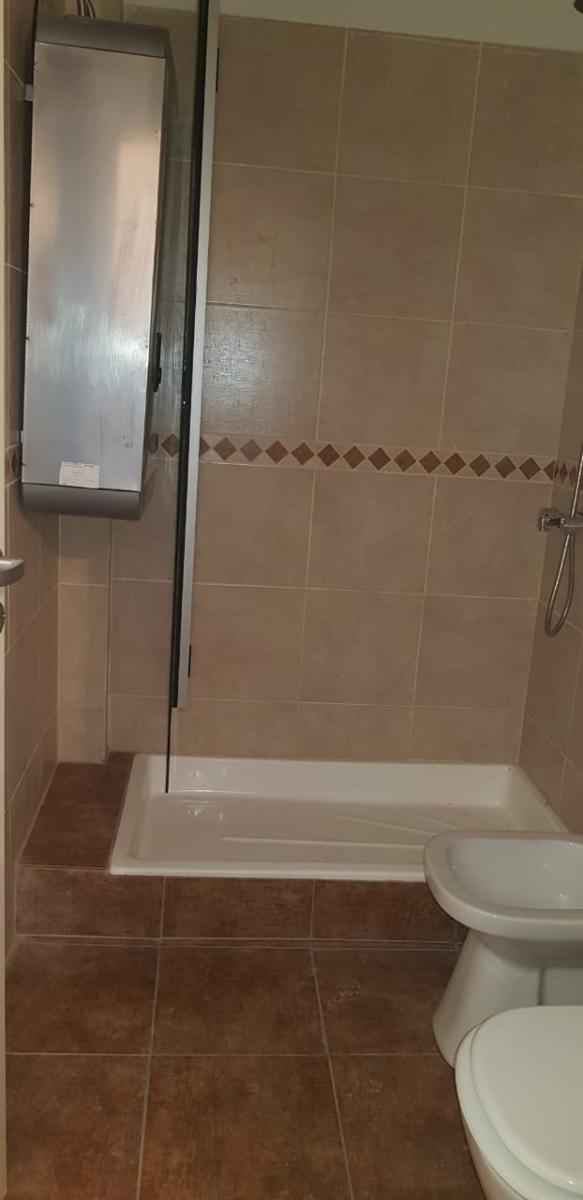 Vende Monoambiente 38 m2, a Estrenar en El Centro de Moreno, Calle Posadas — foto 7