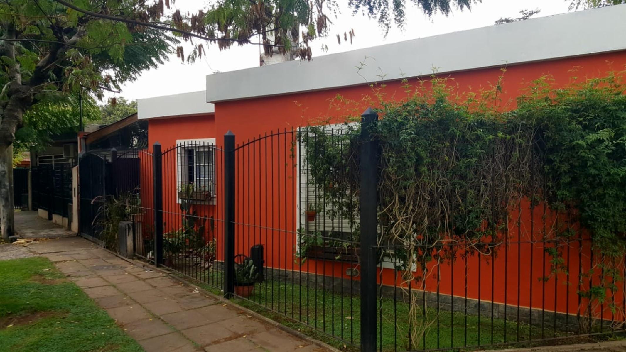 Venta de excelente PH en CASTELAR NORTE, sobre calle Florencio Sanchez al 2000 — foto 12