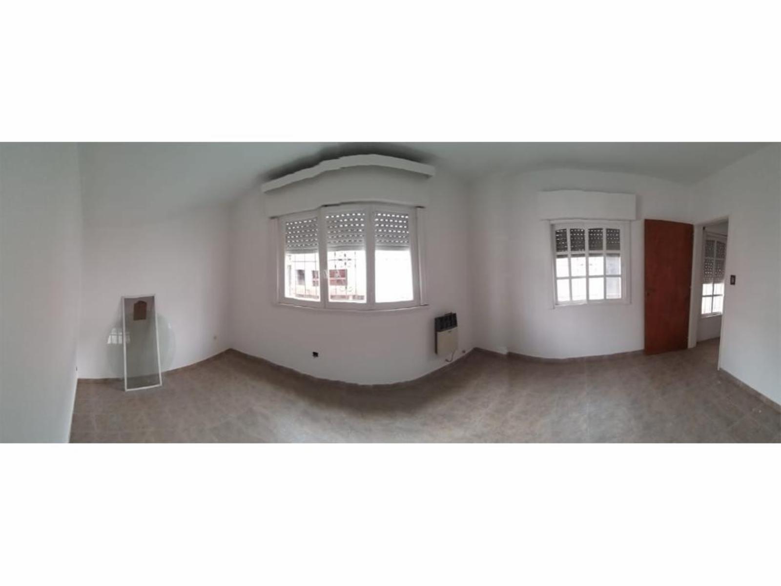 Estupenda Casa en Ph, Paso del Rey Centro lado sur, Calle La Industrial — foto 5