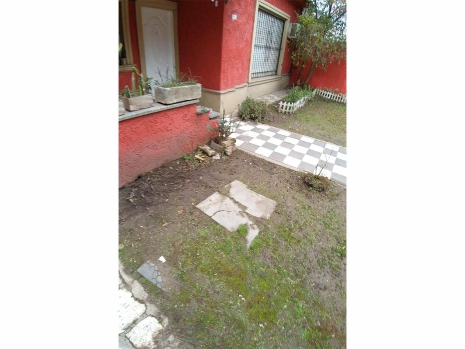 Casa en Venta en Paso del Rey Gral. Villa Zapiola, calle Varvello — foto 8