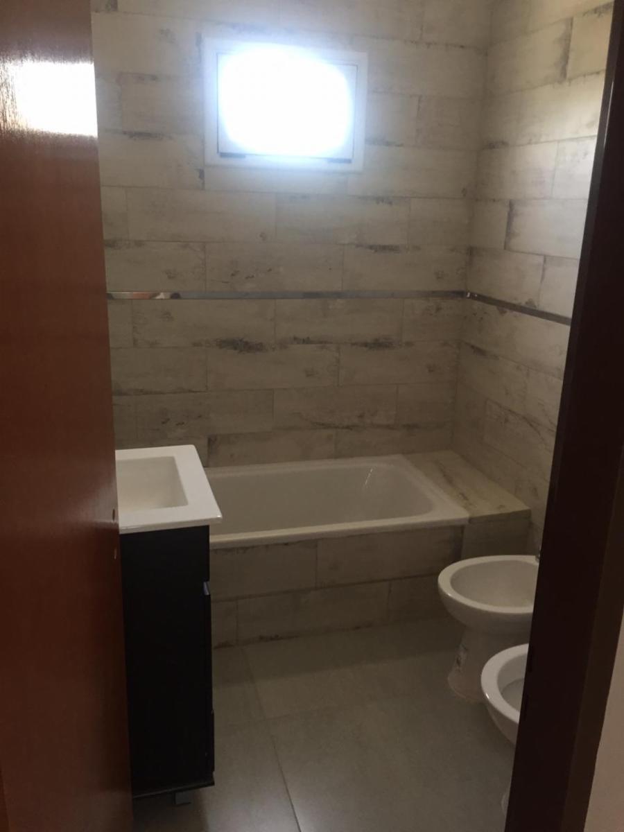 Venta de Duplex a ESTRENAR en Moreno, calle Joly — foto 9