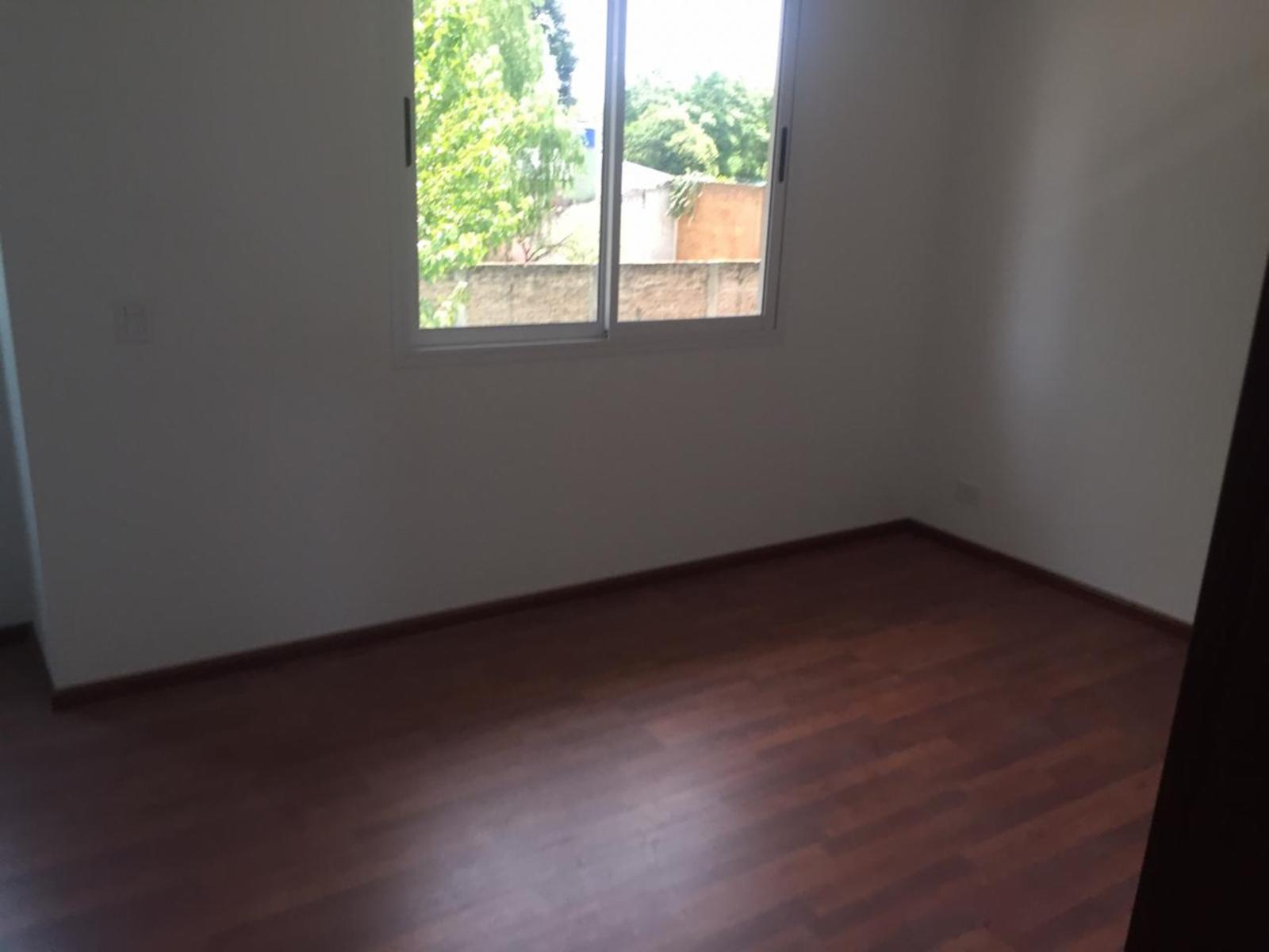 Venta de Duplex a ESTRENAR en Moreno, calle Joly — foto 12