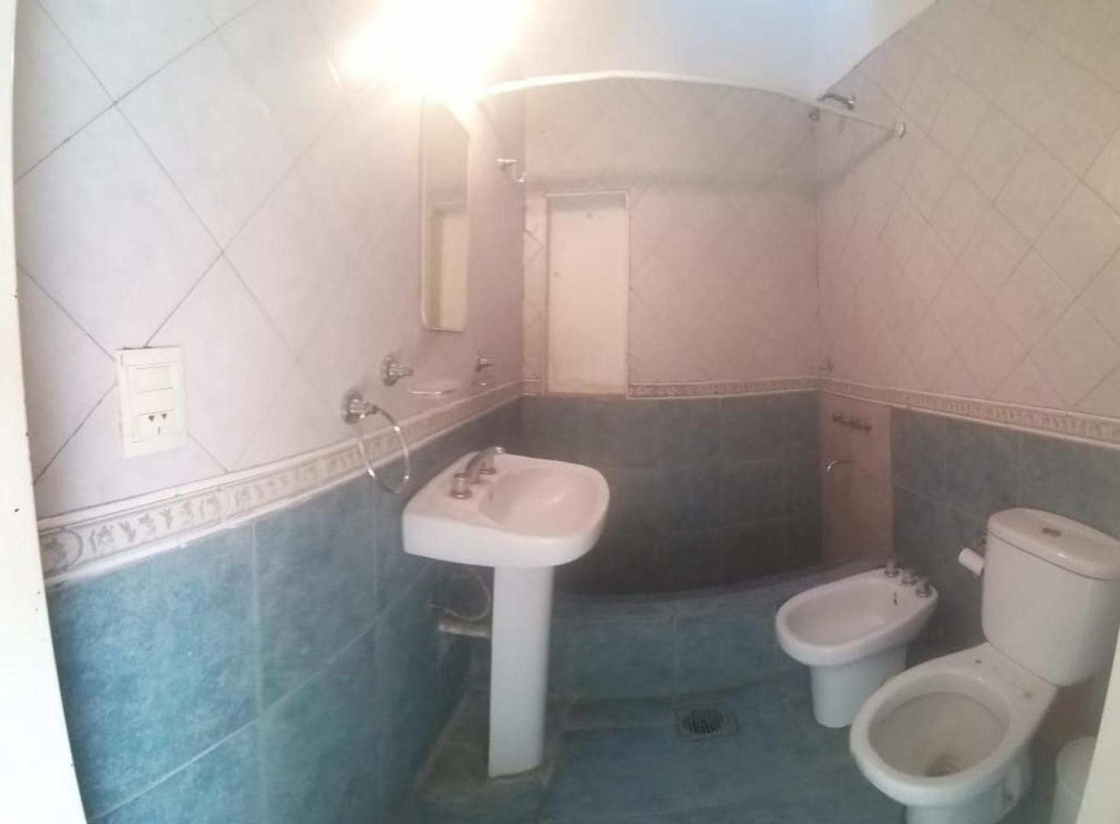DEPARTAMENTO EN VENTA Nemesio Alvarez 800-Moreno centro — foto 12