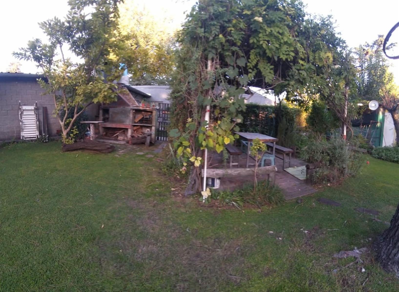 Excelente Casa a la venta en Paso del Rey centro, calle Independencia entre Paganelli y Av. de la Ribera — foto 4