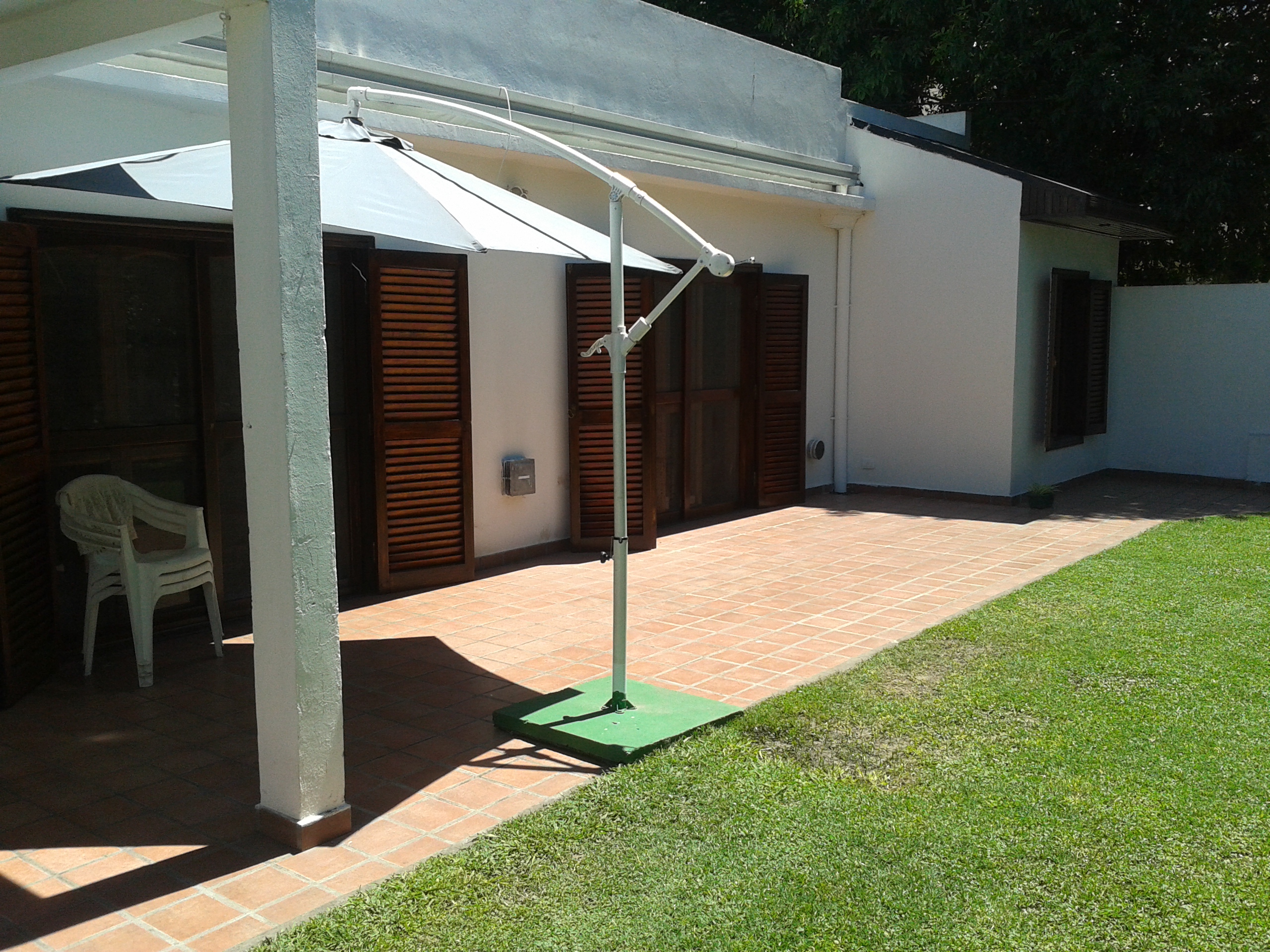 Casa de 3 dormitorios con pileta, entre caminos — foto 6