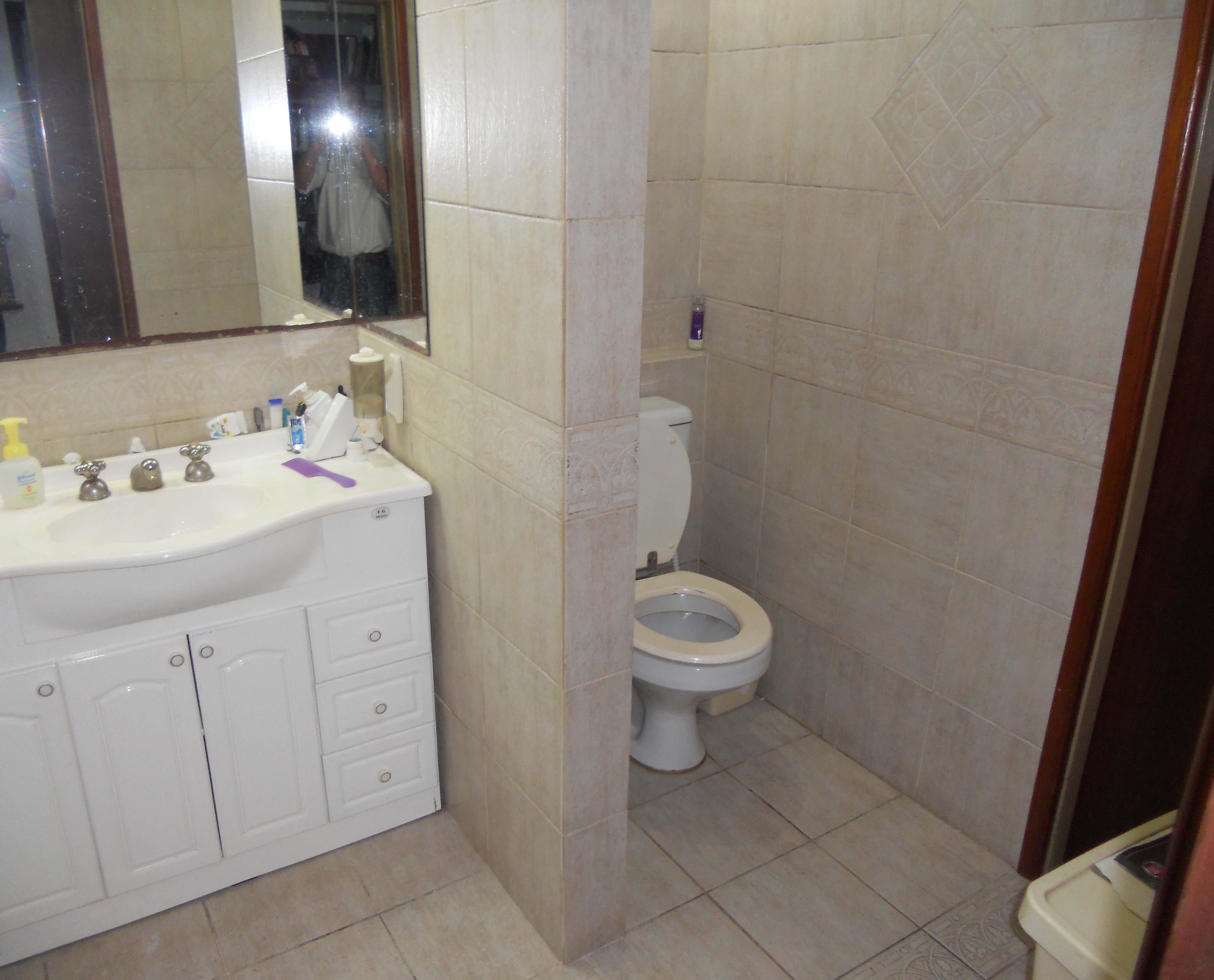 Casa de 3 dormitorios con pileta, entre caminos — foto 9