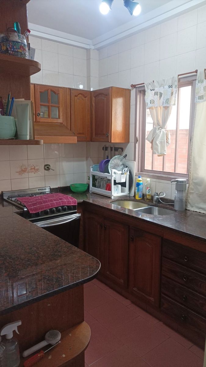 VENTA: San Andres. Casa en ph 6 amb con local garage y patio - 14