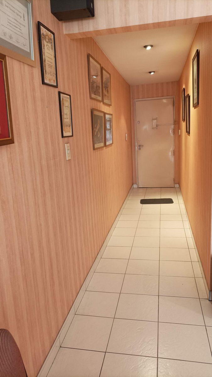 VENTA: San Martin centro. Depto 3 amb. Apto profesional - 2